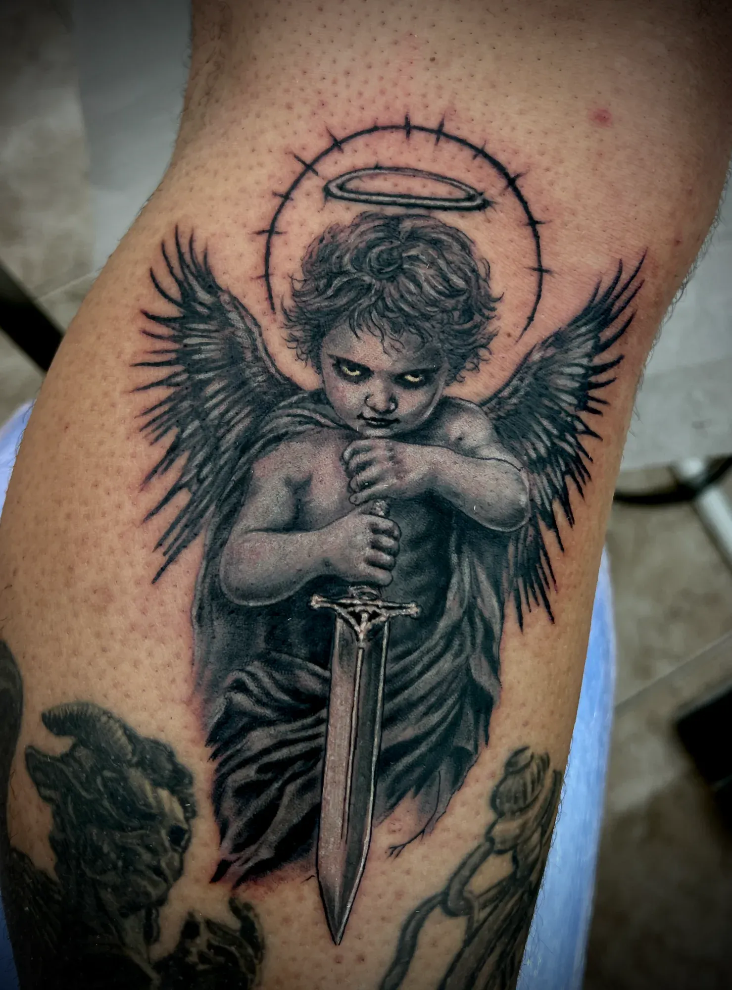 Black Grey Querubín